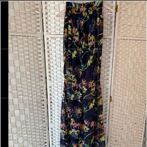 Carmen Marc Valvo Sheer Floral Pants NWT Size M